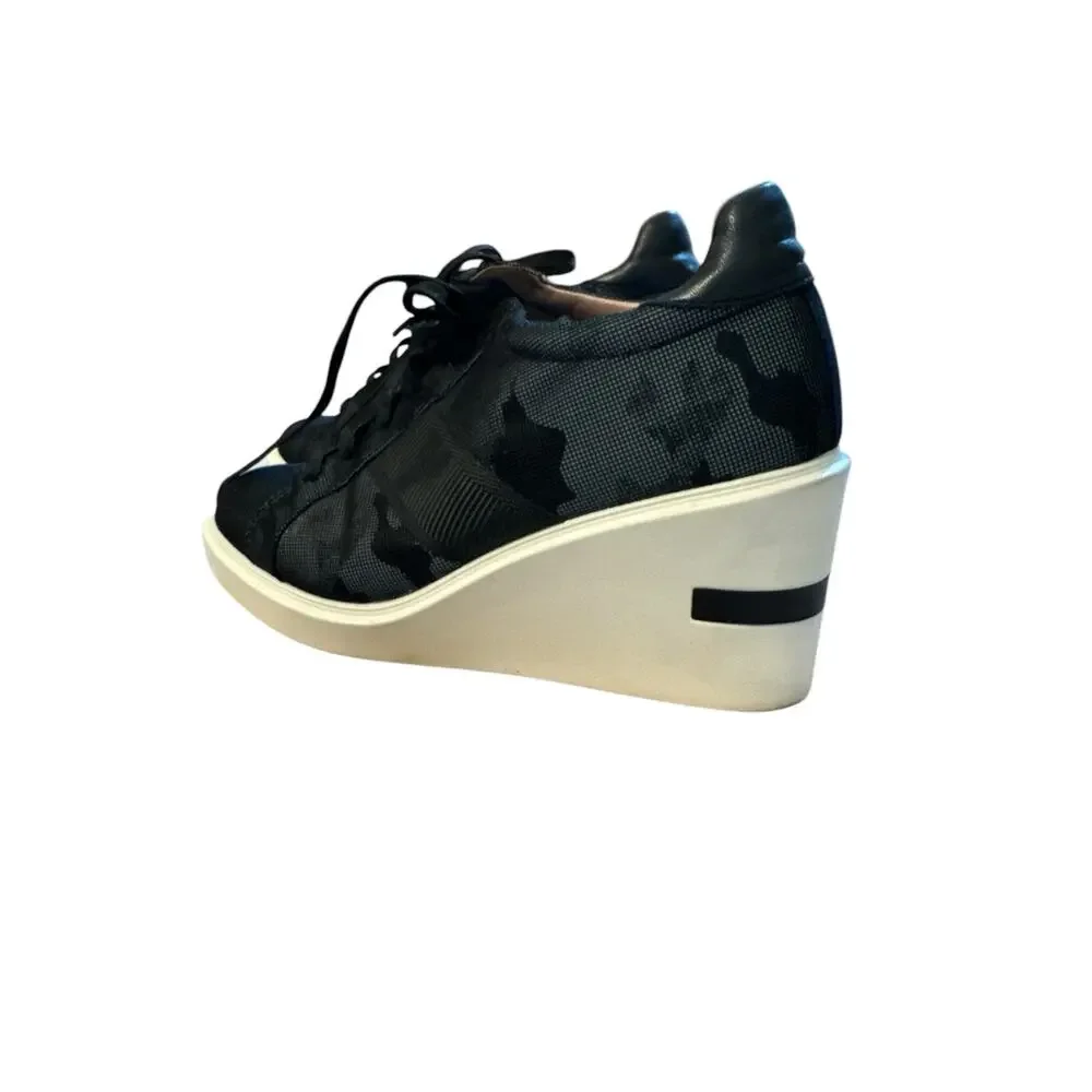 Linea Paolo Camouflage Wedge‎ Sneakers – US 9.5, Hidden Wedge, Sporty Camo